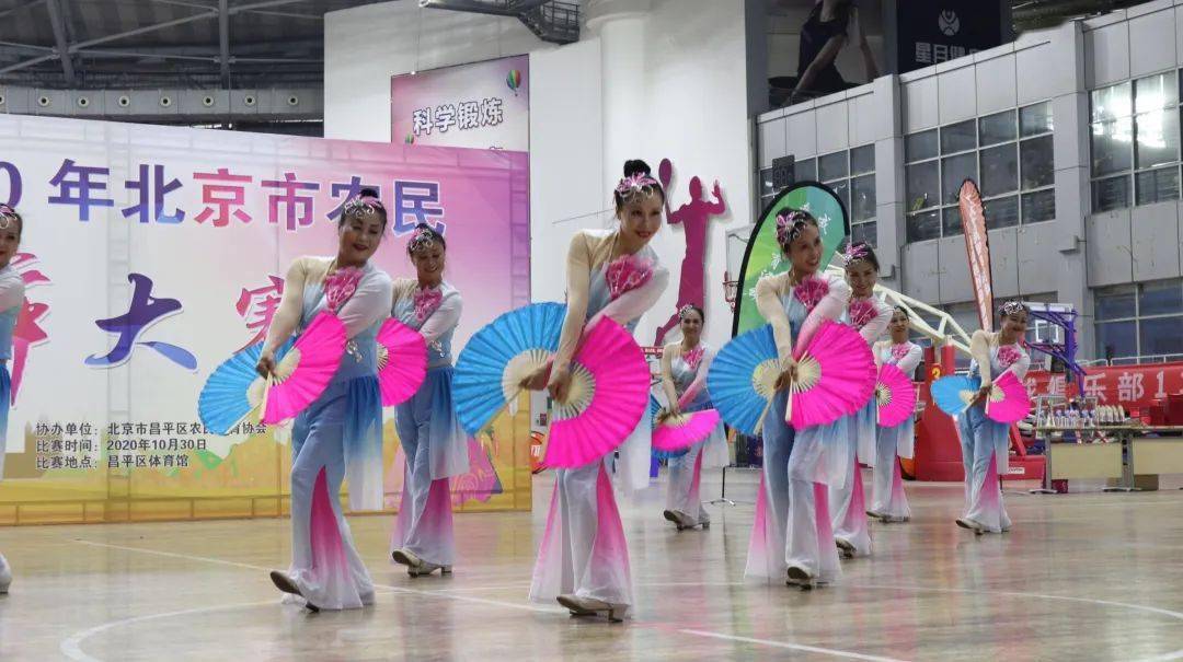 北京广场舞大赛，舞动古都，辉煌记忆